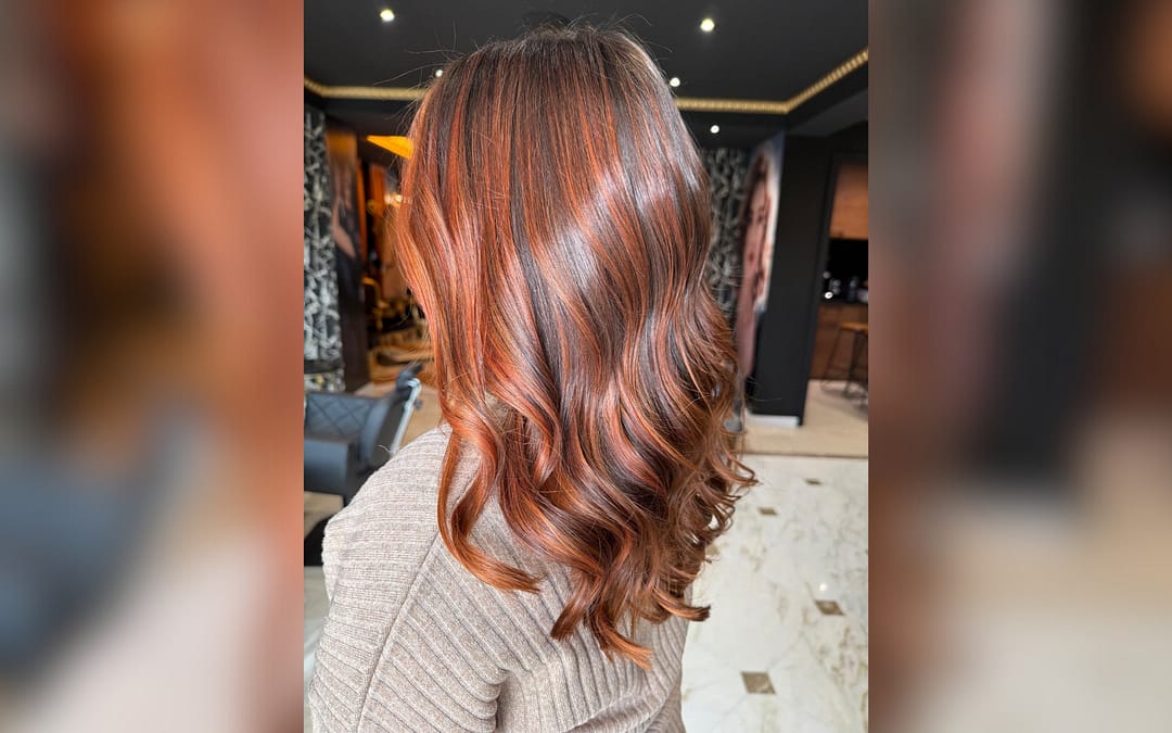 Couleurs automne 2025 au Luxembourg : Copper, Auburn & Caramel, les Colorations Tendance pour Sublimer vos Cheveux